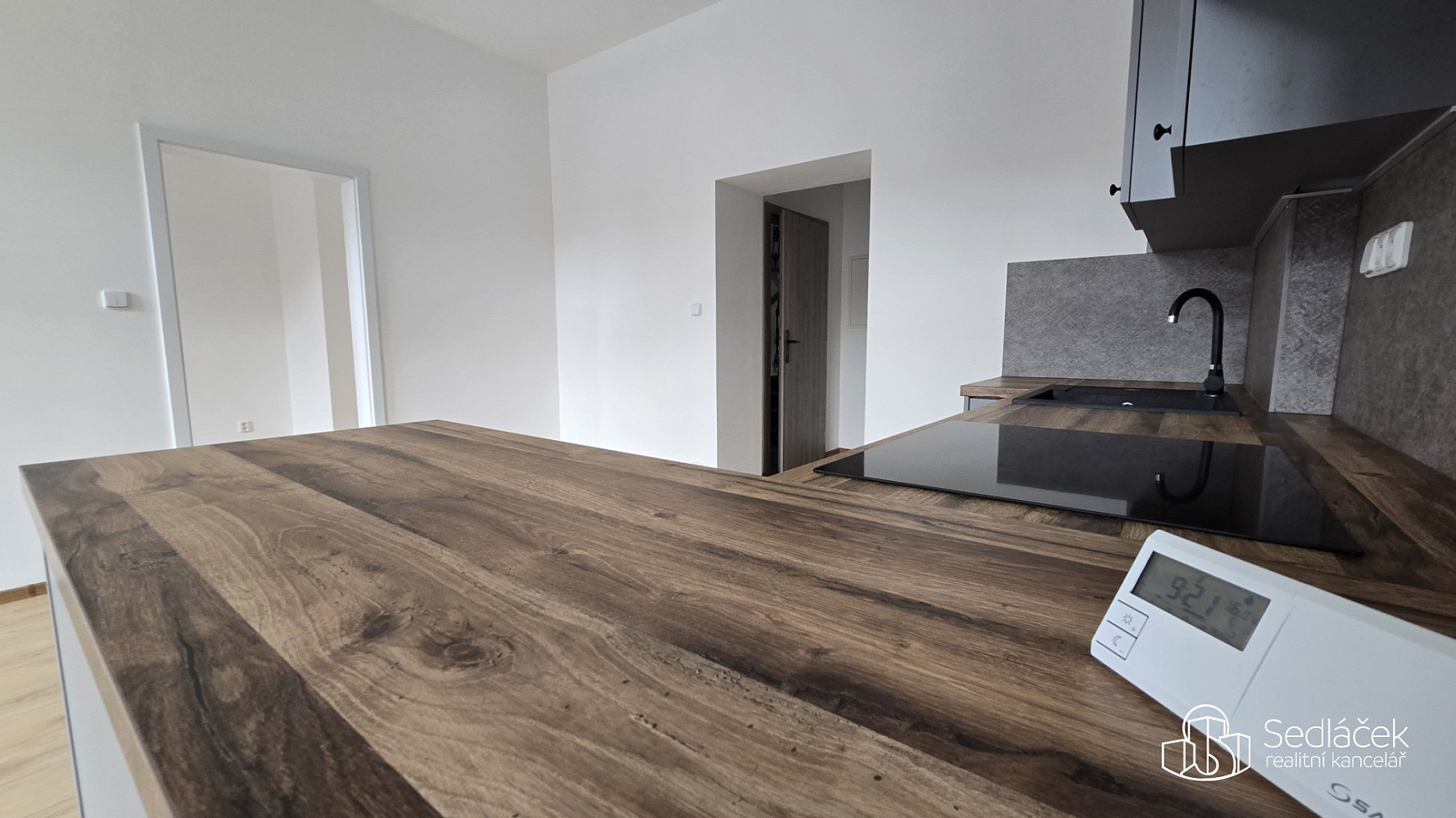 Pronájem bytu 2+kk 48 m² – fotografie 5