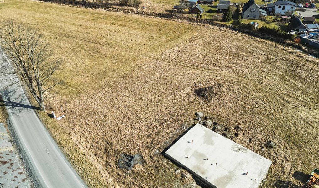 Prodej stavebního pozemku 1 752 m², Karlovice – náhled fotky 5