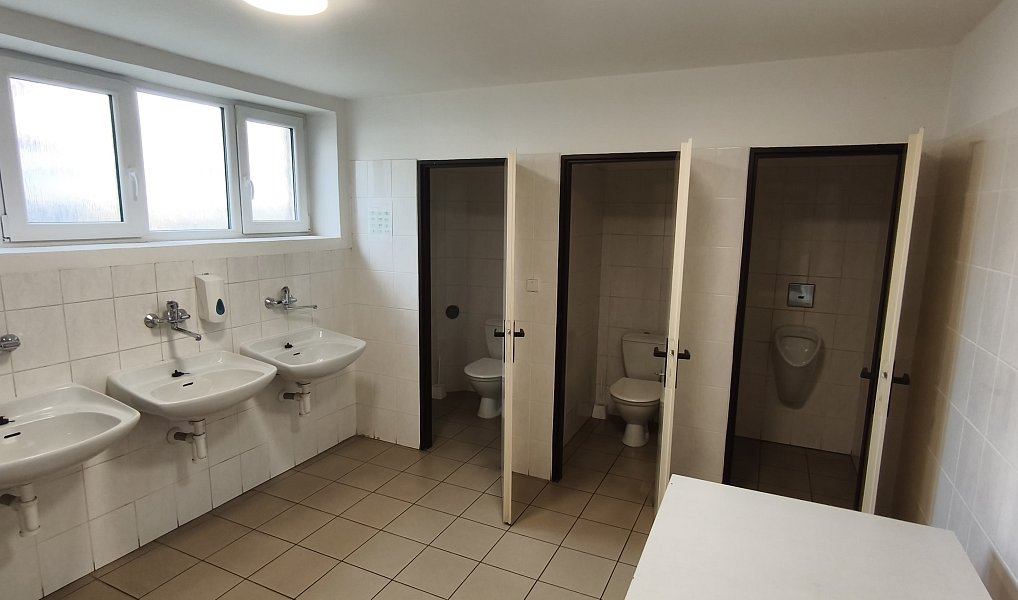 Prodej komerčního objektu (jiného typu) 1 360 m², Třebíč – náhled fotky 15