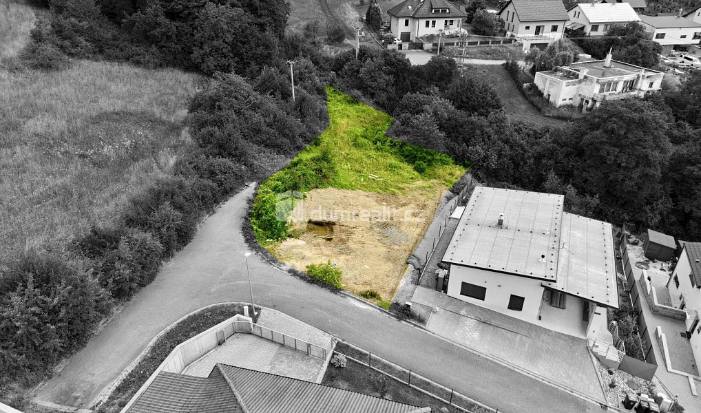 Prodej stavebního pozemku 1 598 m², Březnice – náhled fotky 3