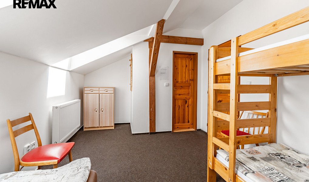 Prodej ubytovacího objektu 421 m², Kytlice – náhled fotky 20