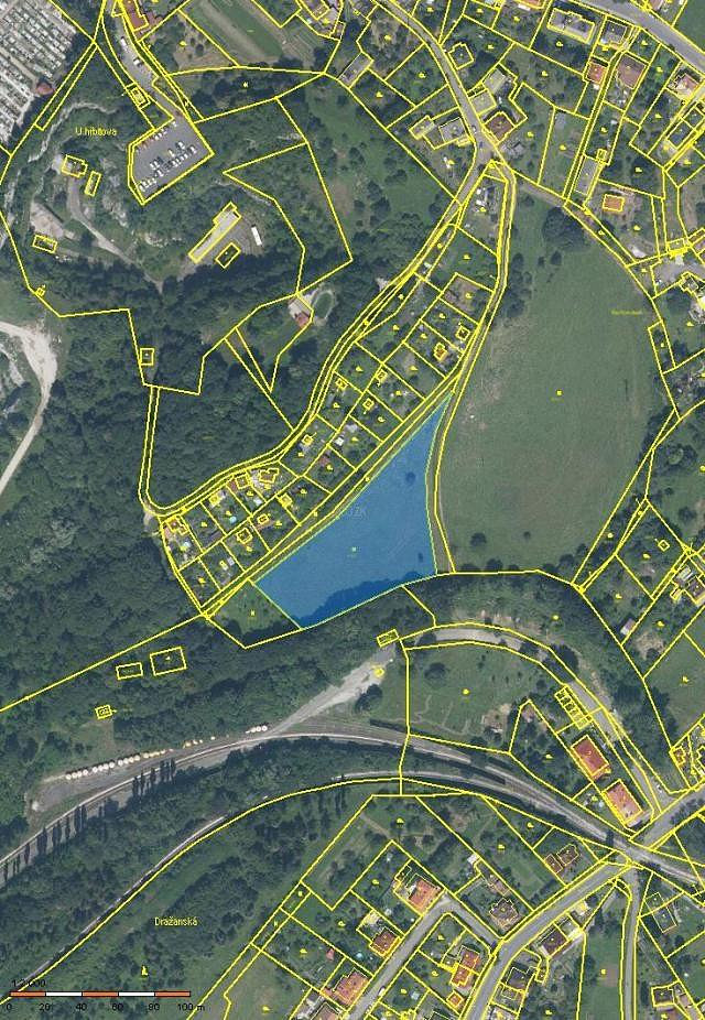 Pronájem zahrady 600 m²