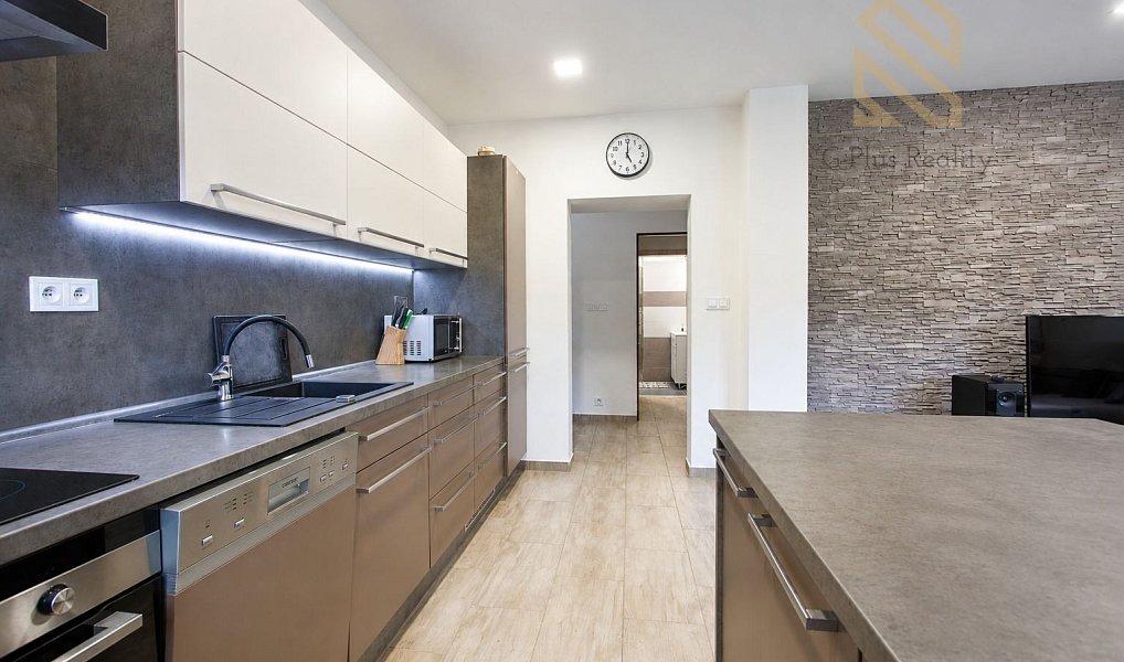 Prodej domu 200 m² s pozemkem 505 m², Ohníč – náhled fotky 29