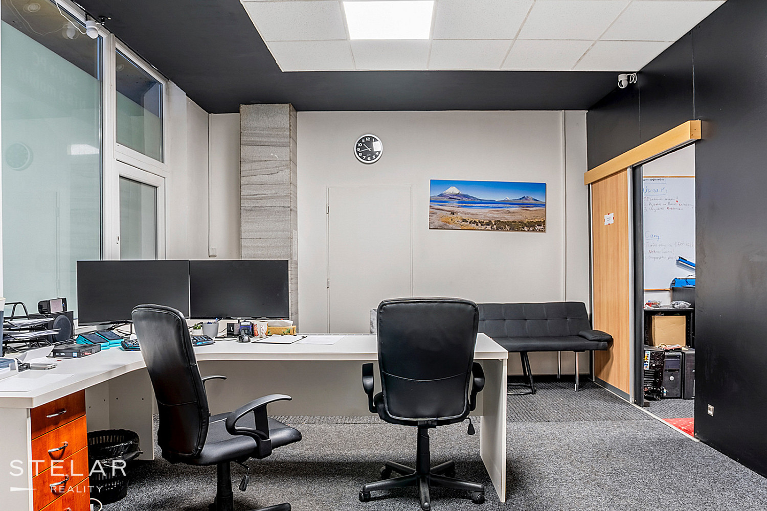 Pronájem obchodních prostor 70 m² – fotografie 2