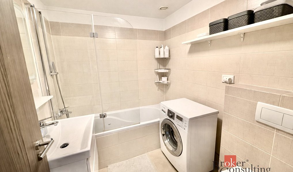 Prodej bytu 2+kk 50 m², Plzeň – náhled fotky 12
