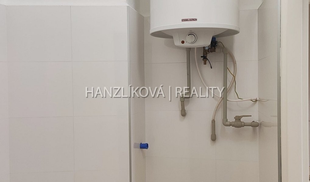 Pronájem obchodních prostor 66 m², České Budějovice – náhled fotky 21