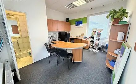 Pronájem obchodních prostor 17 m², Na Příkopě, Vsetín
