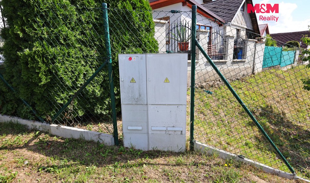 Prodej stavebního pozemku 1 496 m², Puklice – náhled fotky 22