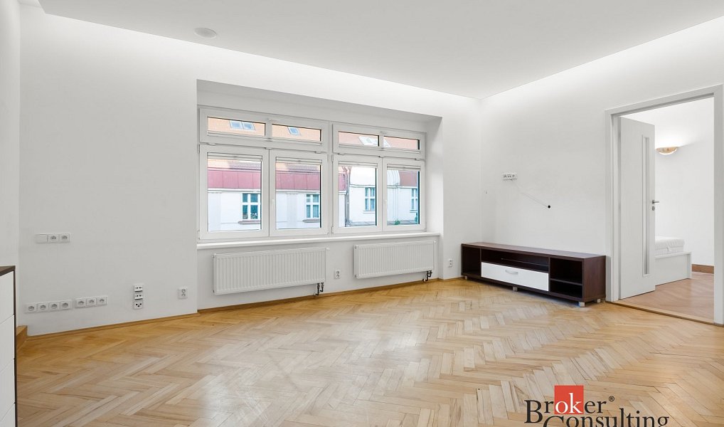 Prodej bytu 2+1 51 m², Praha – náhled fotky 9