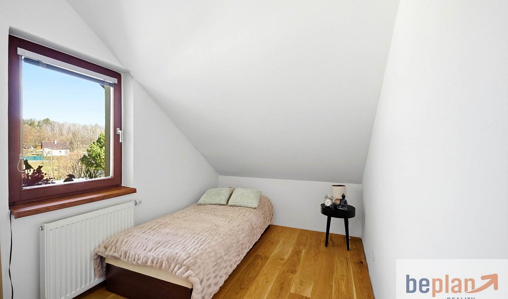 Prodej domu 161 m² s pozemkem 530 m², Kamenice – náhled fotky 12