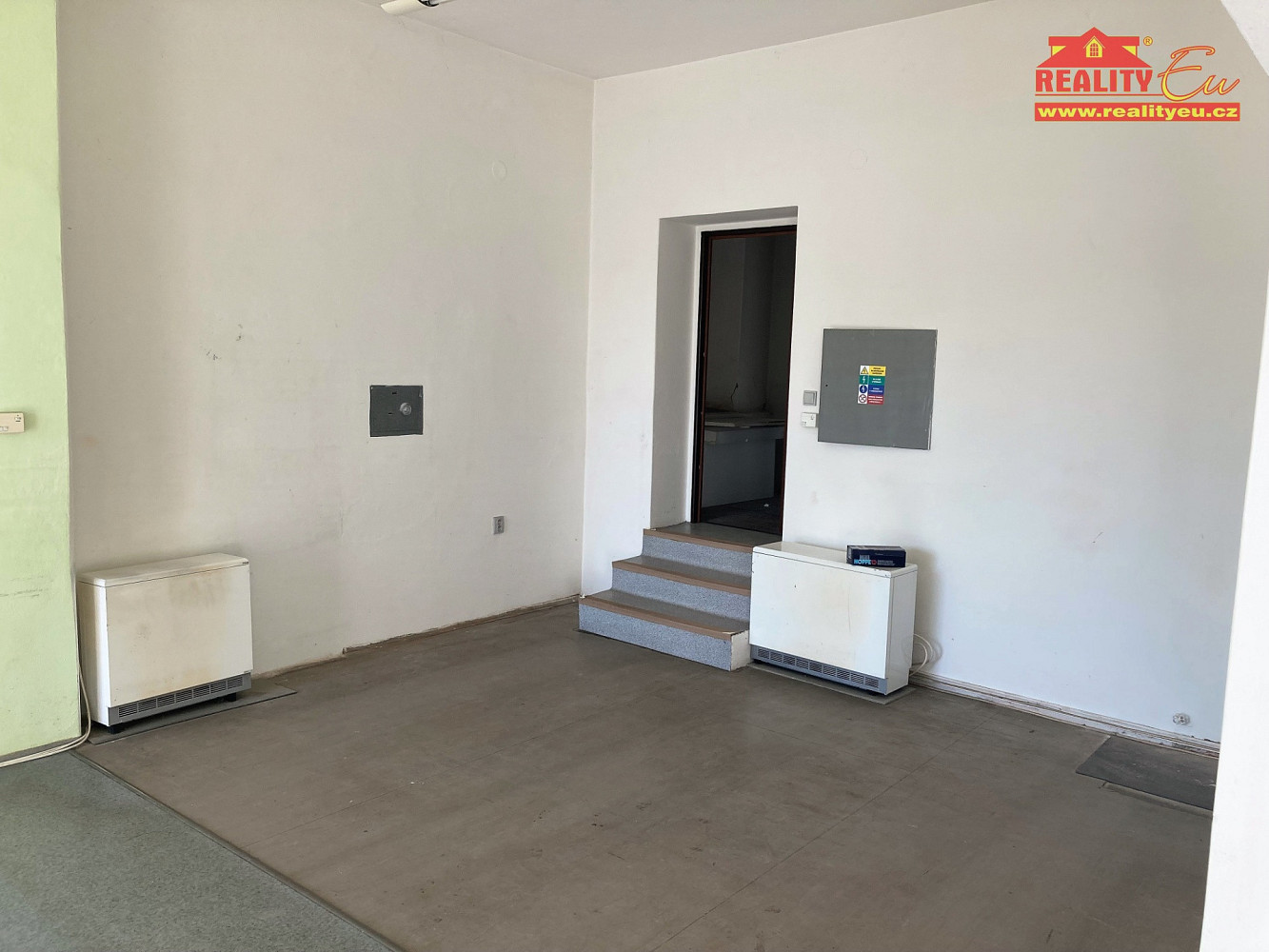 Pronájem obchodních prostor 78 m² – fotografie 4