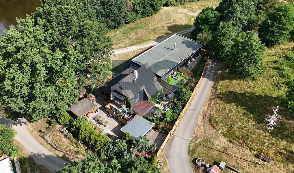 Prodej obchodních prostor 336 m², Vojníkov – náhled fotky 5