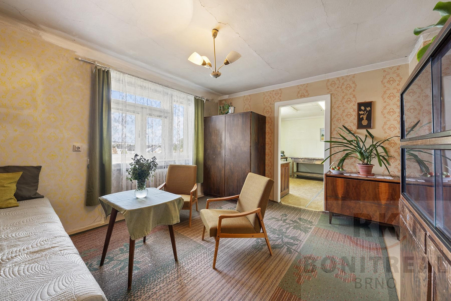 Prodej domu 200 m² s pozemkem 749 m² – fotografie 2