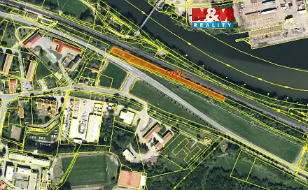 Prodej louky 3 644 m², Chvaletice, okres Pardubice