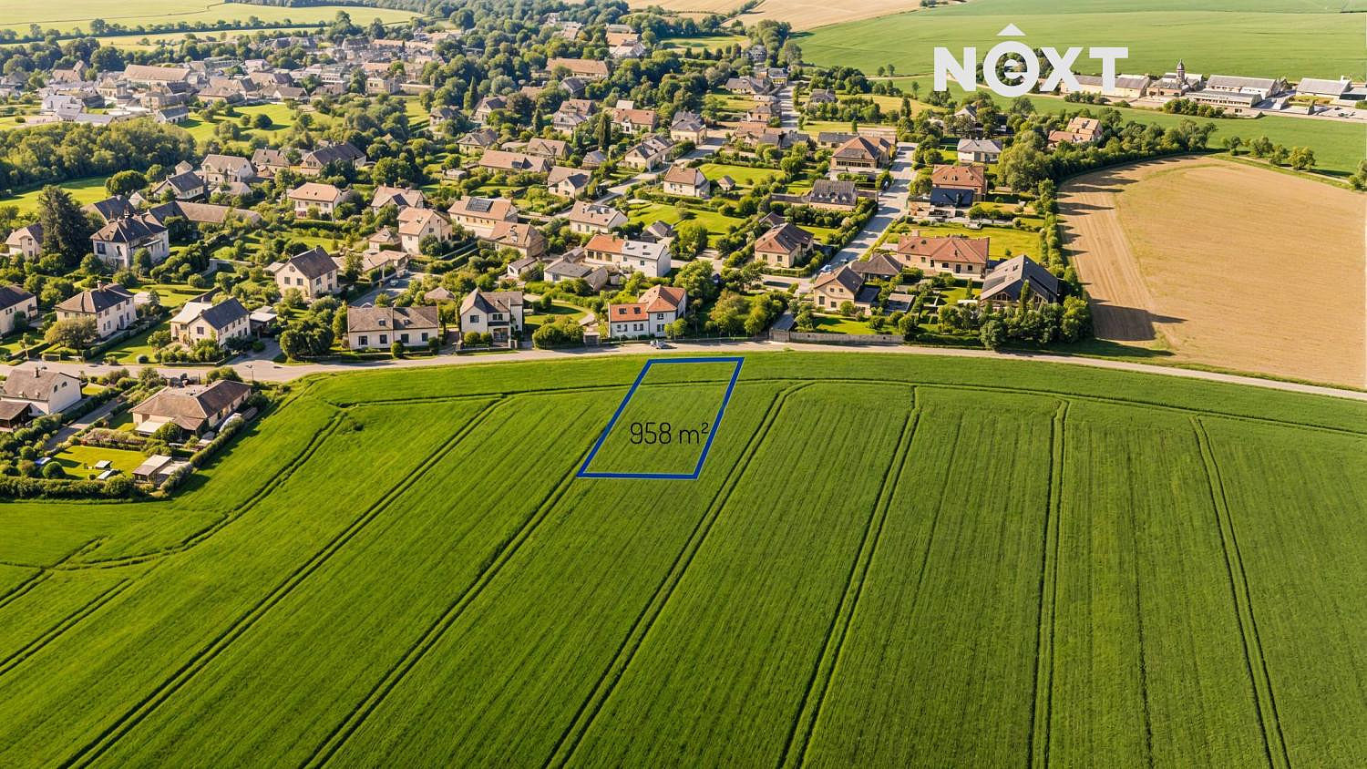 Prodej stavebního pozemku 958 m² – fotografie 3
