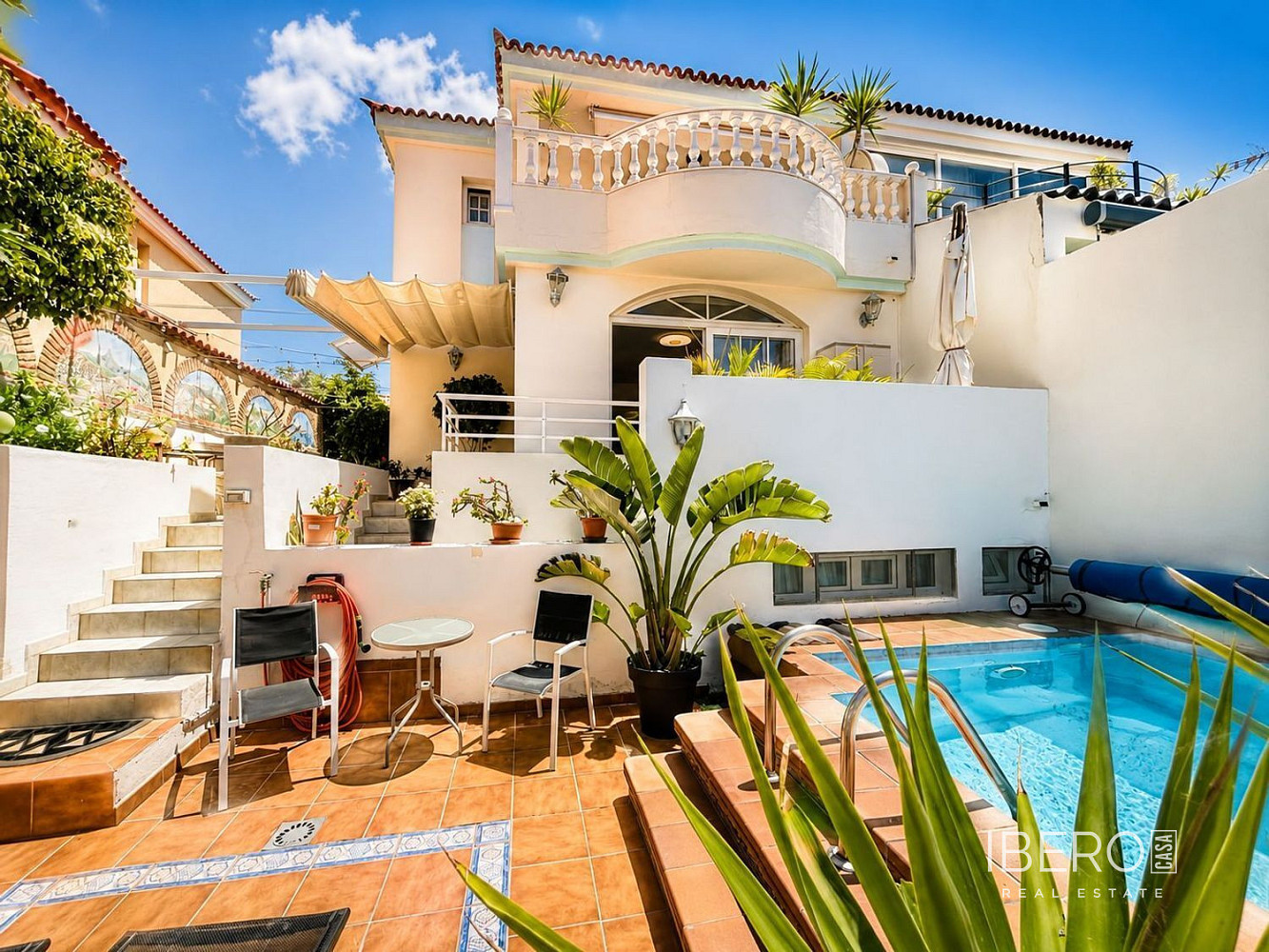 Prodej domu 200 m² s pozemkem 240 m²