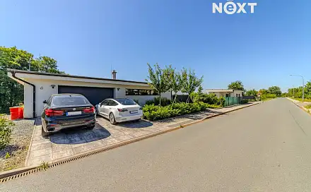 Prodej domu 258 m² s pozemkem 2 038 m², Černá u Bohdanče, okres Pardubice