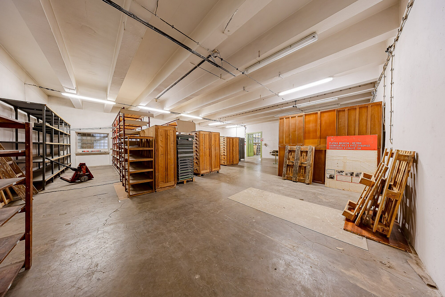 Pronájem výrobních prostor 250 m² – fotografie 5