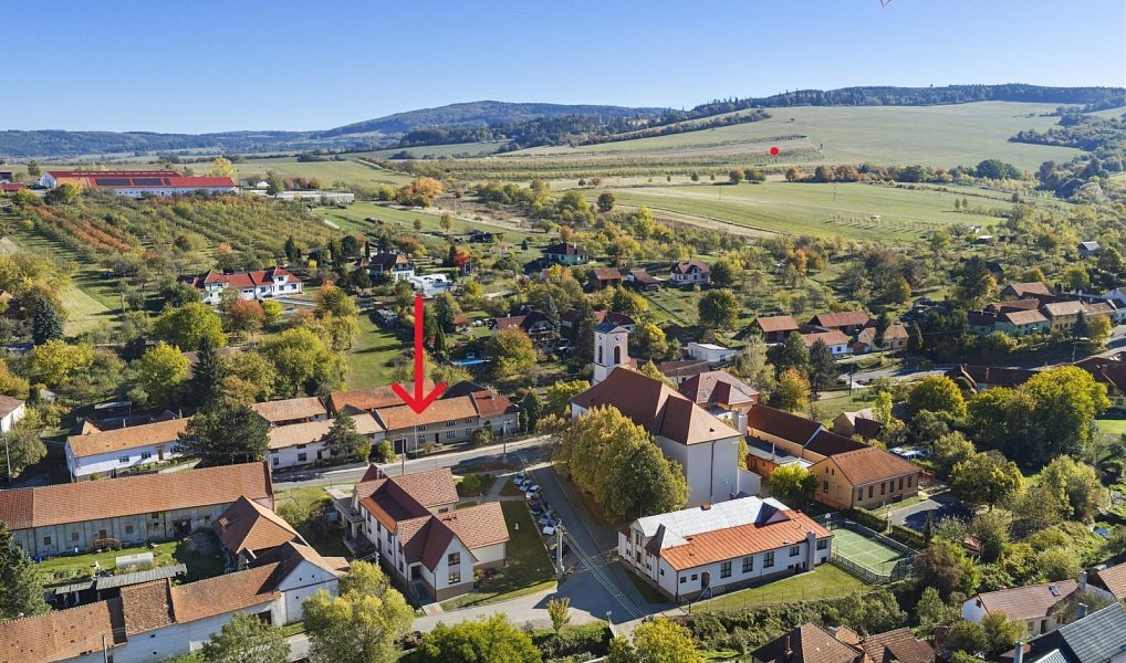 Prodej domu 66 m² s pozemkem 2 055 m², Komňa – náhled fotky 3