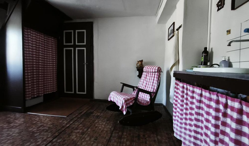 Prodej chalupy 160 m² s pozemkem 376 m², Český Jiřetín – náhled fotky 11