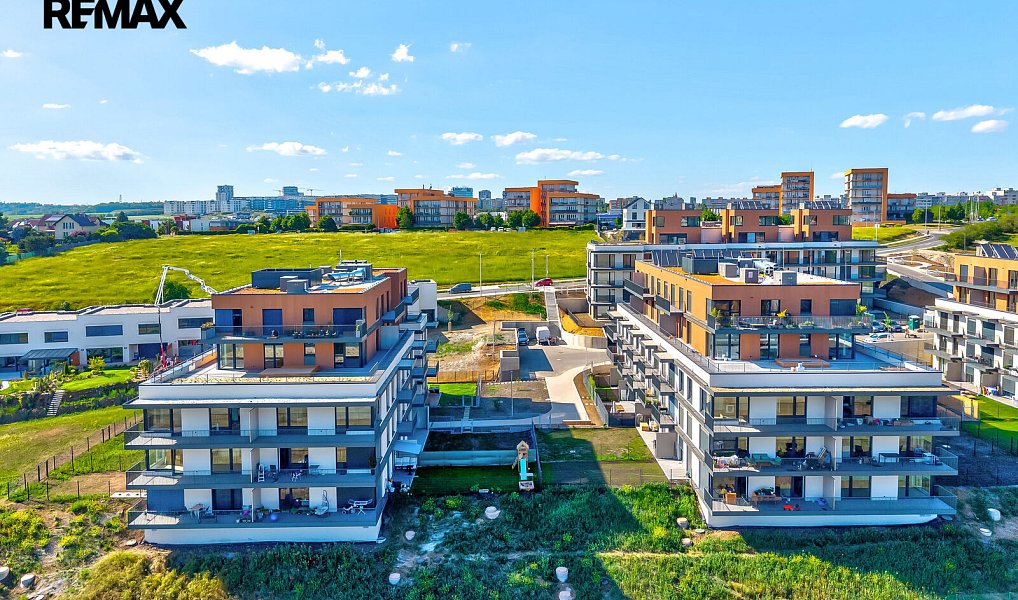 Prodej bytu 2+kk 47 m², Praha – náhled fotky 14