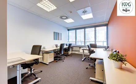 Pronájem kanceláře 60 m², Nádražní, Praha 5 - Smíchov