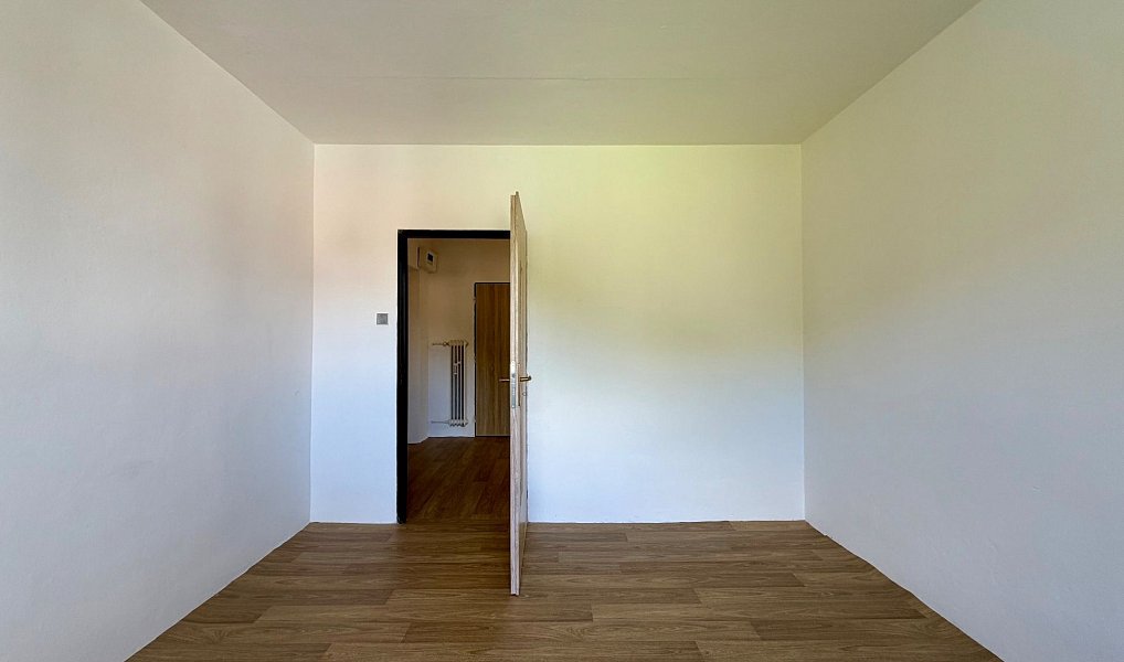 Pronájem bytu 3+1 83 m², Rožnov pod Radhoštěm – náhled fotky 2