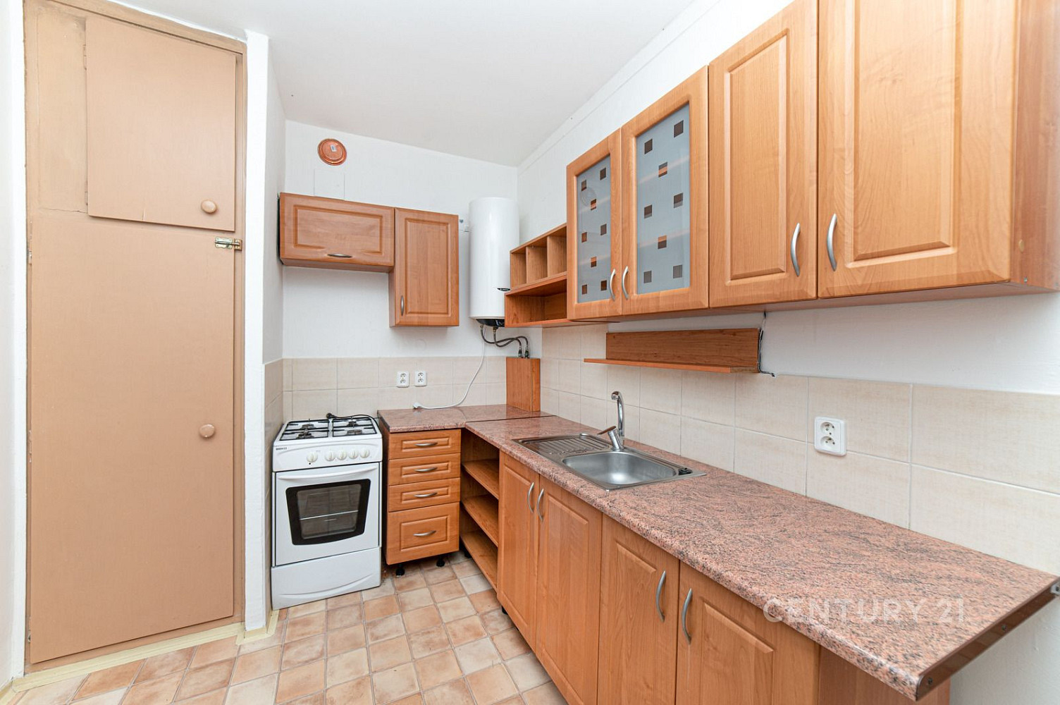 Pronájem bytu 2+1 56 m² — photo 2