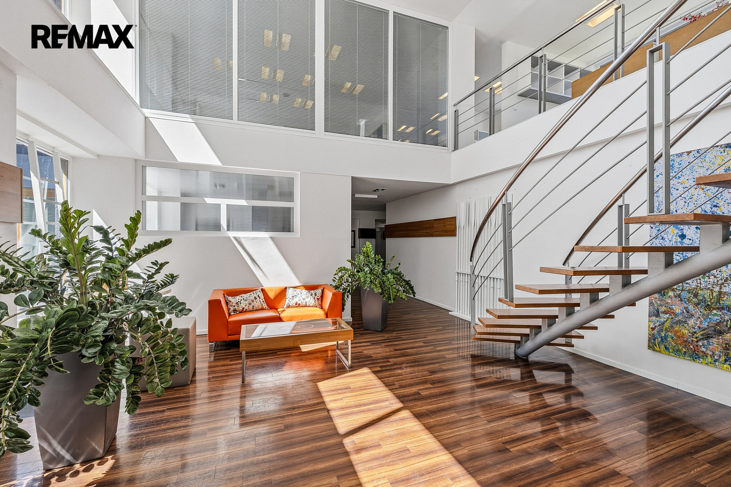 Pronájem kanceláře 226 m² — photo 3