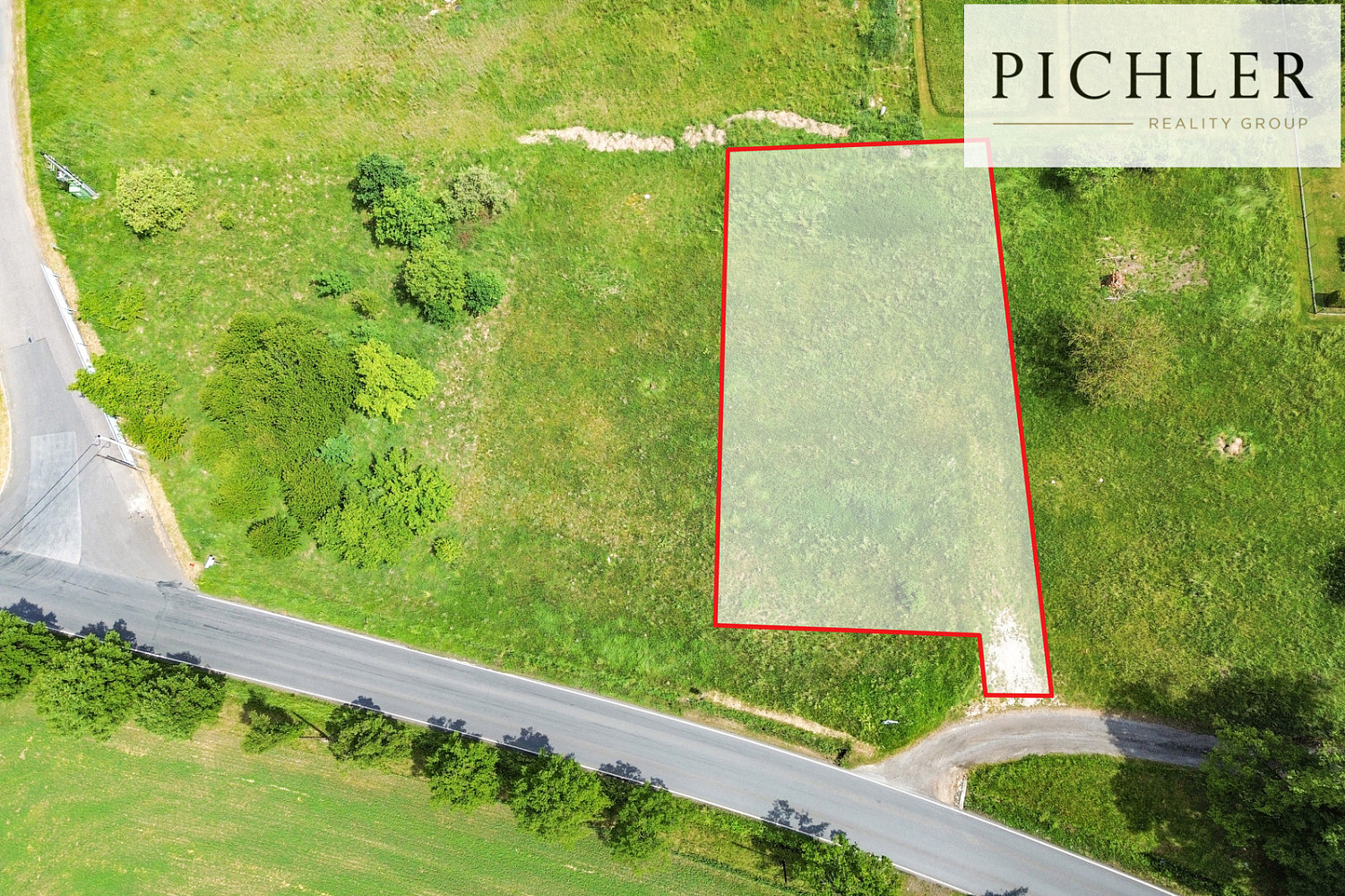 Prodej stavebního pozemku 1 061 m² – fotografie 5