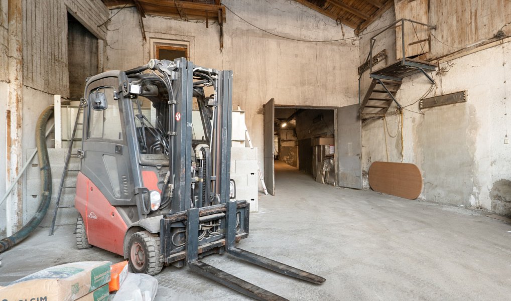 Pronájem skladovacích prostor 300 m², Jílové – náhled fotky 9