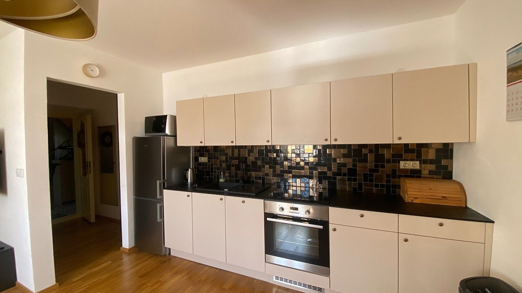 Pronájem bytu 3+kk 74 m² — photo 2