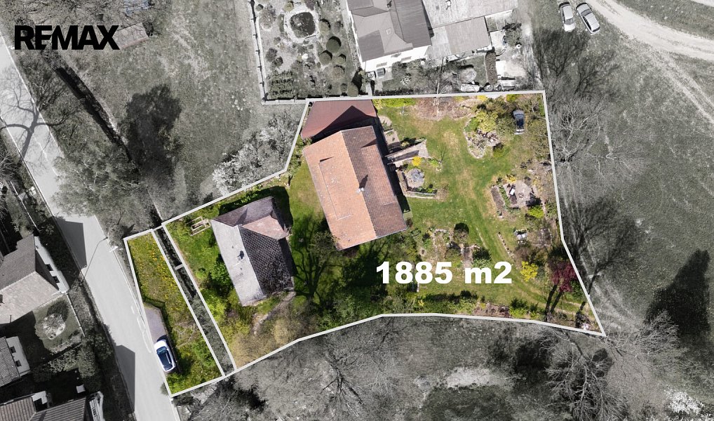 Prodej domu 267 m² s pozemkem 1 885 m², Proseč – náhled fotky 2