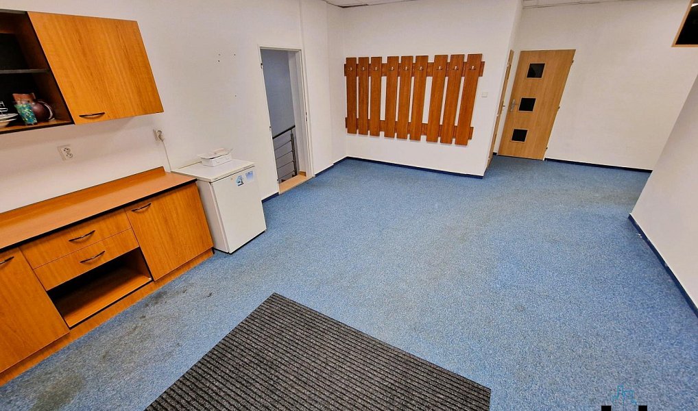 Pronájem kanceláře 100 m², Most – náhled fotky 2
