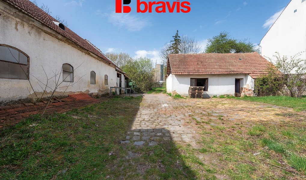 Prodej nájemního domu, činžáku 420 m², Rousínov – náhled fotky 3