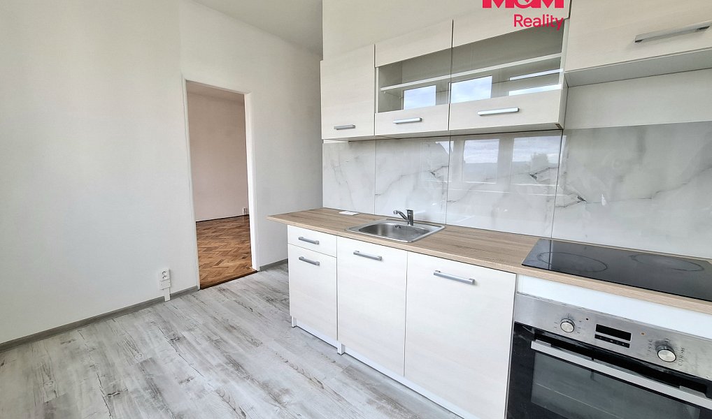 Prodej bytu 1+1 36 m², Habartov – fotka 1 z 13