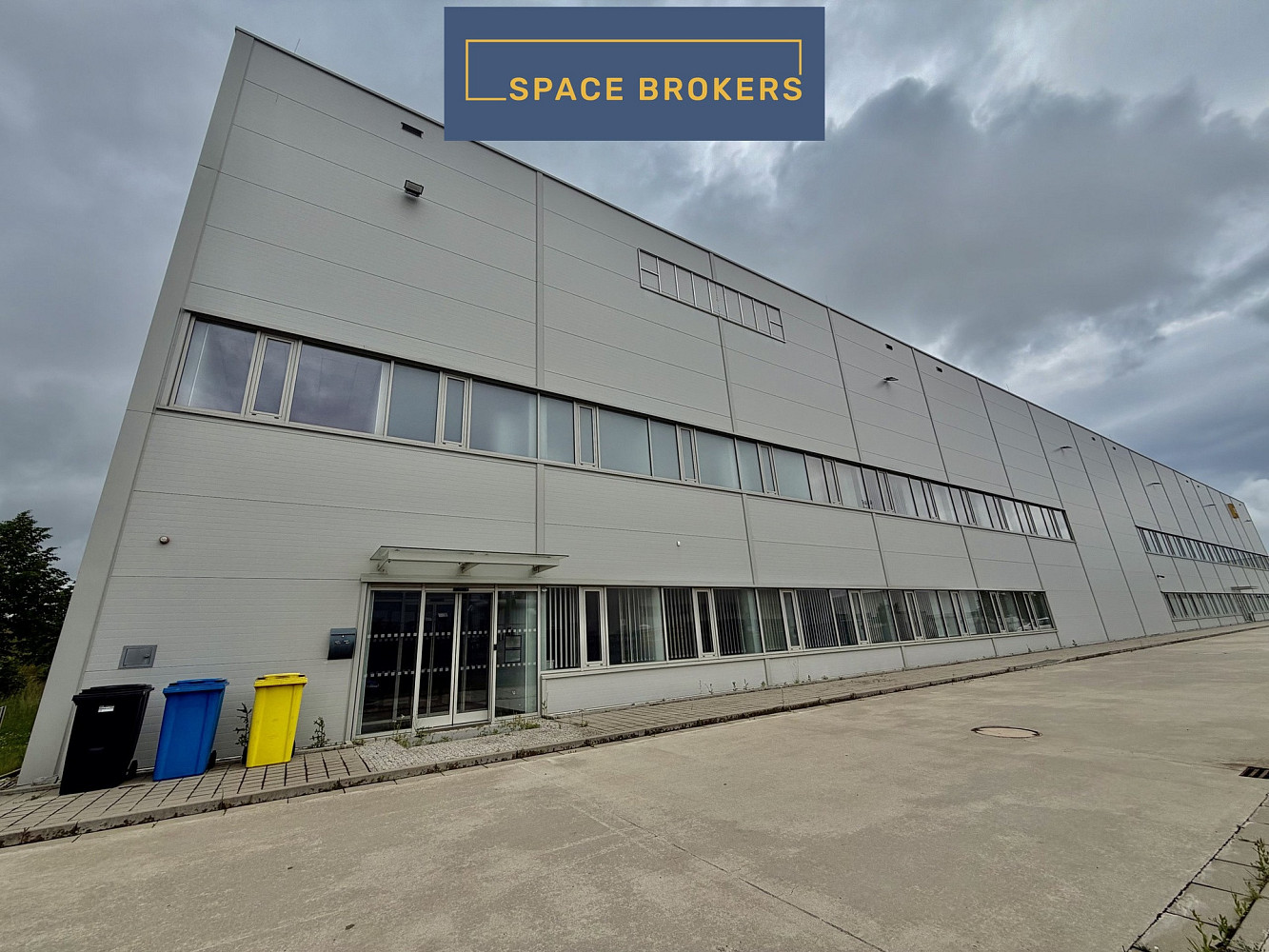 Pronájem skladovacích prostor 2 923 m² – fotografie 3