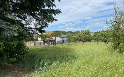 Prodej stavebního pozemku 574 m², Pardubice - Staré Čívice