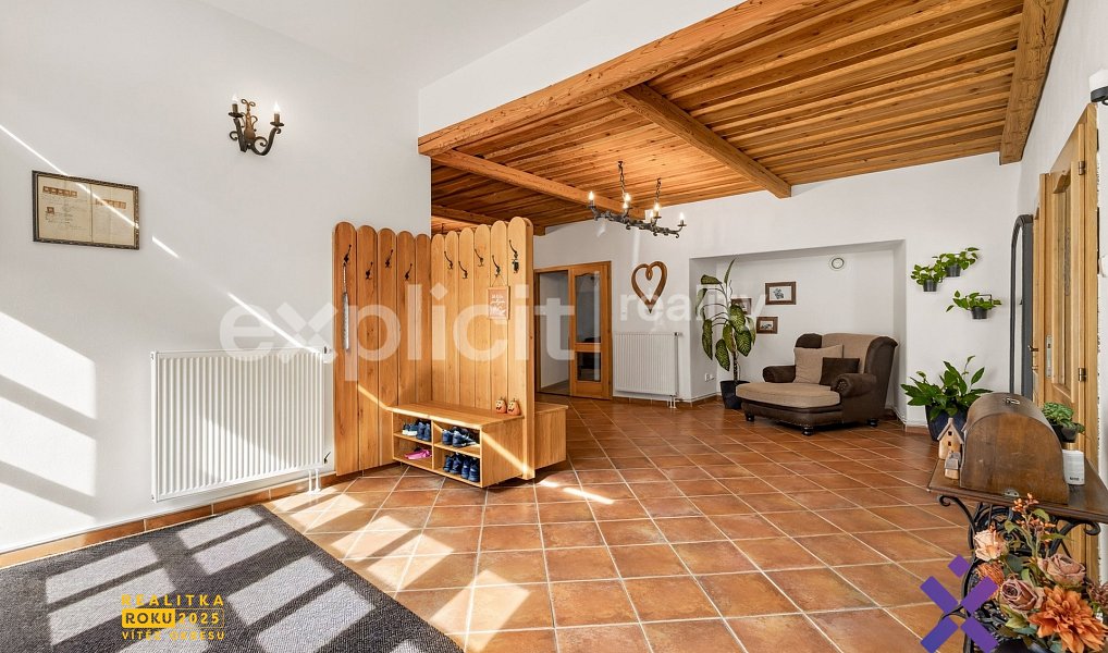 Prodej domu 1 025 m² s pozemkem 4 452 m², Jemnice – náhled fotky 24