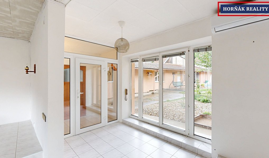 Prodej domu 195 m² s pozemkem 1 242 m², Letonice – náhled fotky 5