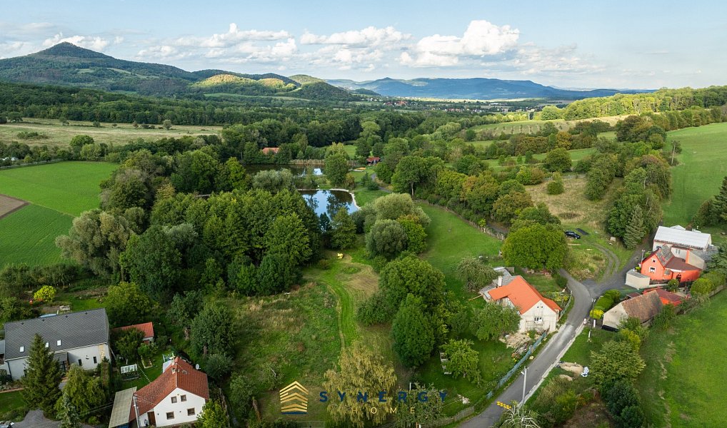 Prodej stavebního pozemku 7 684 m², Velemín – náhled fotky 6