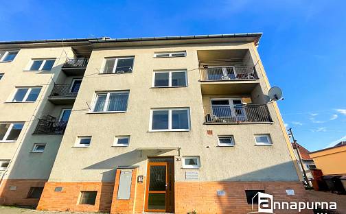 Pronájem bytu 1+1 39 m², Žerotínovo náměstí, Ivančice, okres Brno-venkov