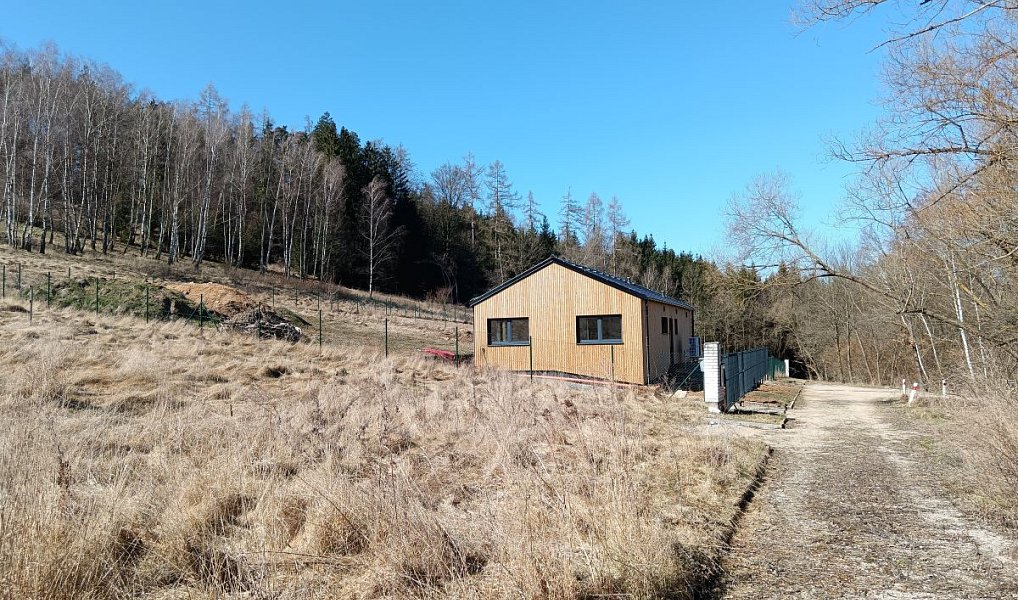 Prodej stavebního pozemku 1 000 m², Chocerady – náhled fotky 5