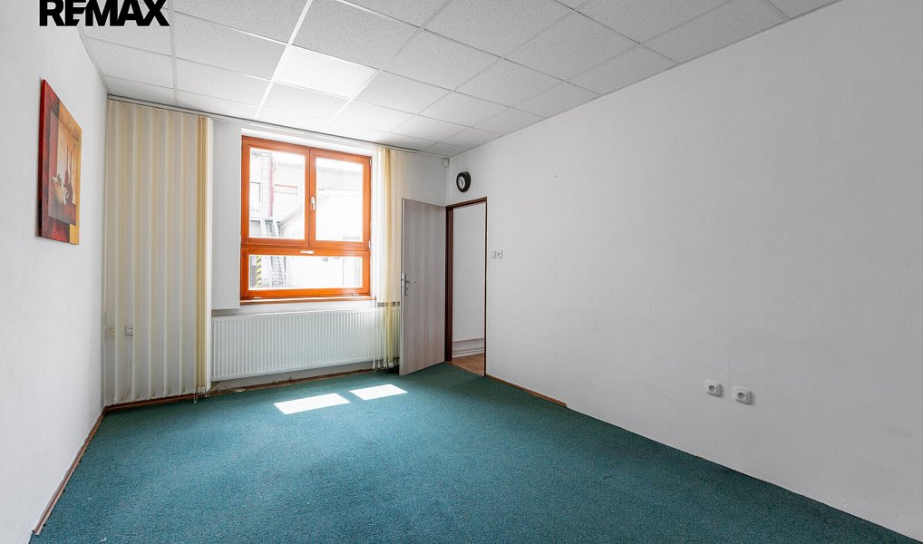 Prodej výrobních prostor 1 161 m², Nechanice – náhled fotky 28