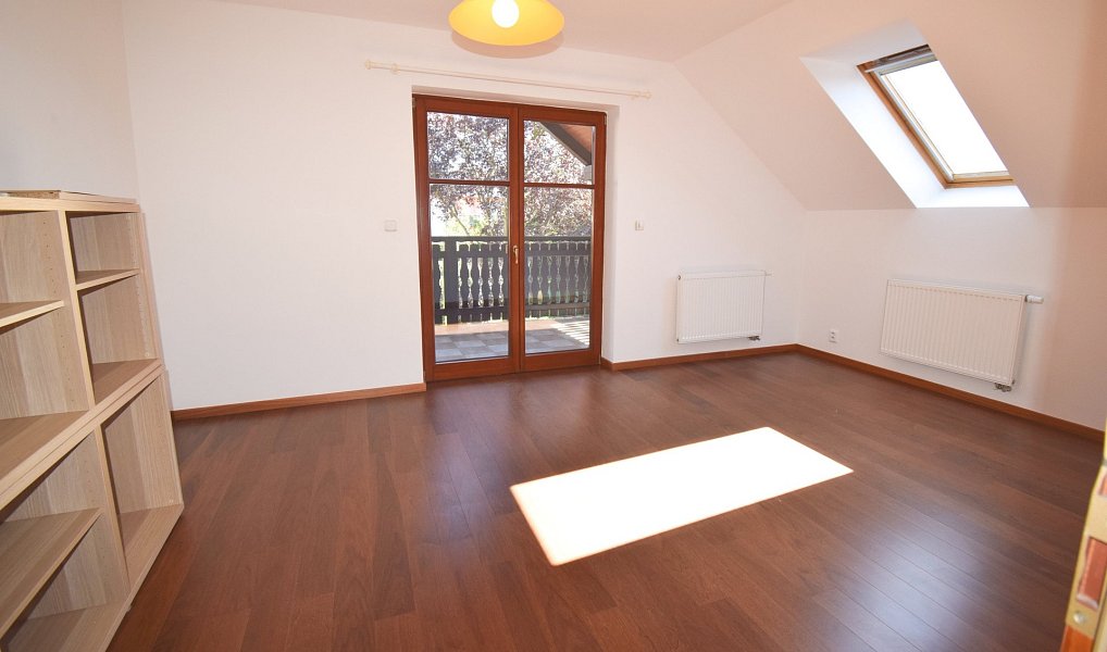 Pronájem domu 250 m² s pozemkem 775 m², Plzeň – náhled fotky 19