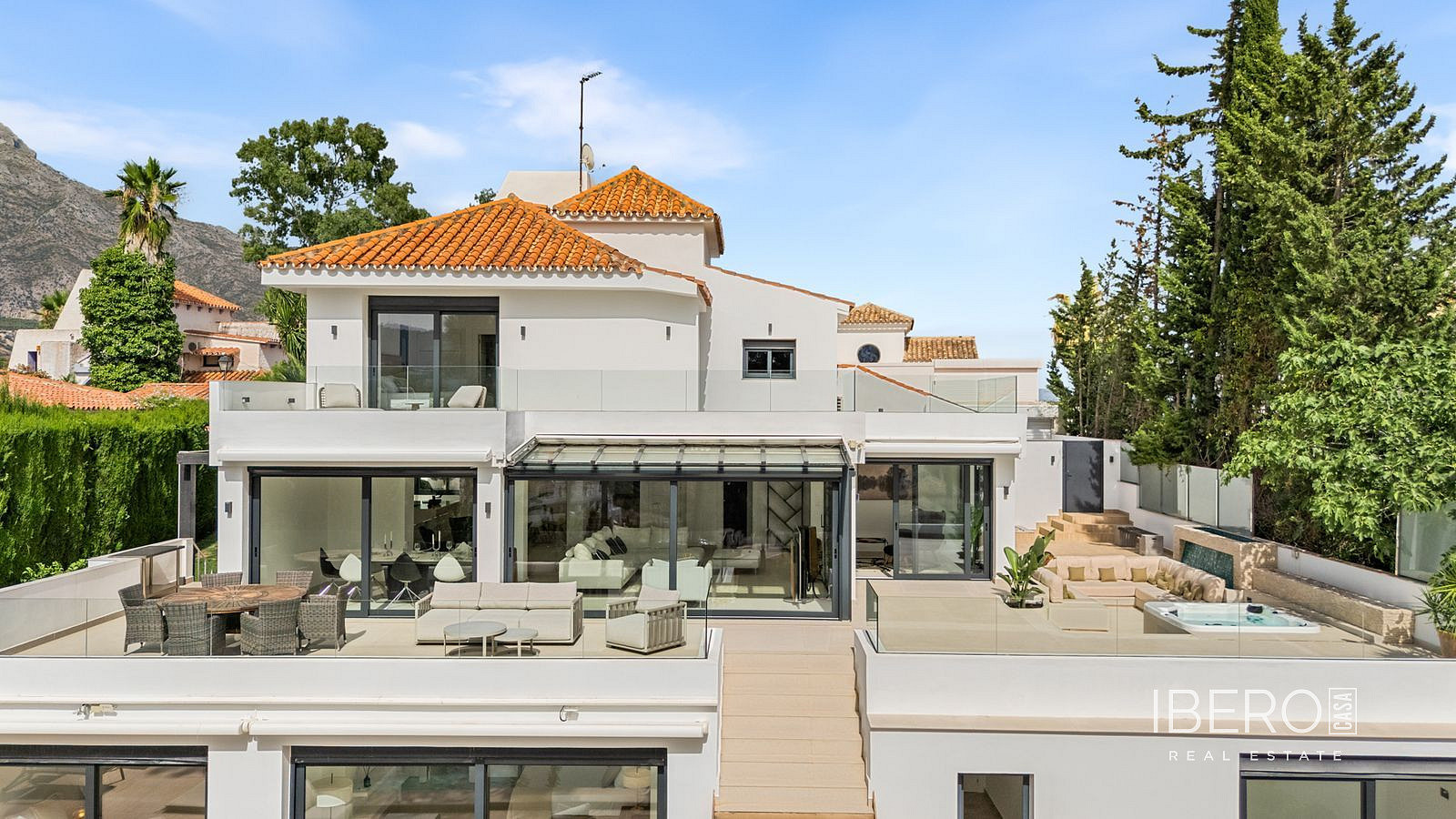 Casa 5+kk – Marbella, Nueva Andalucía - Vista 4