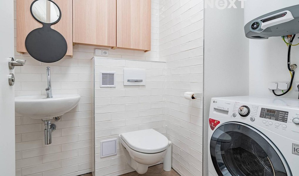 Prodej domu 1 400 m² s pozemkem 9 526 m², Křemže – náhled fotky 13