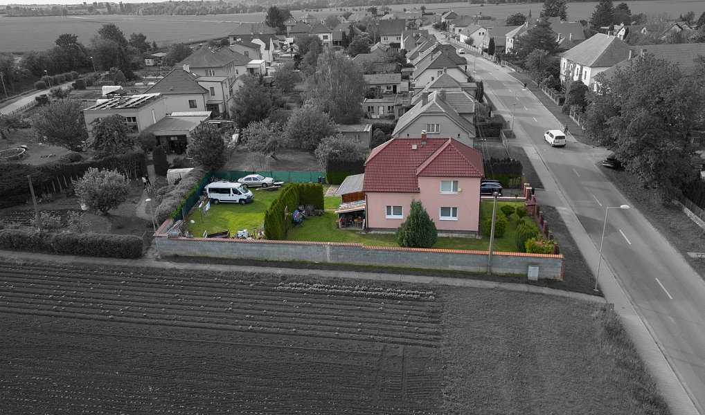 Prodej domu 180 m² s pozemkem 809 m², Hrochův Týnec – náhled fotky 24