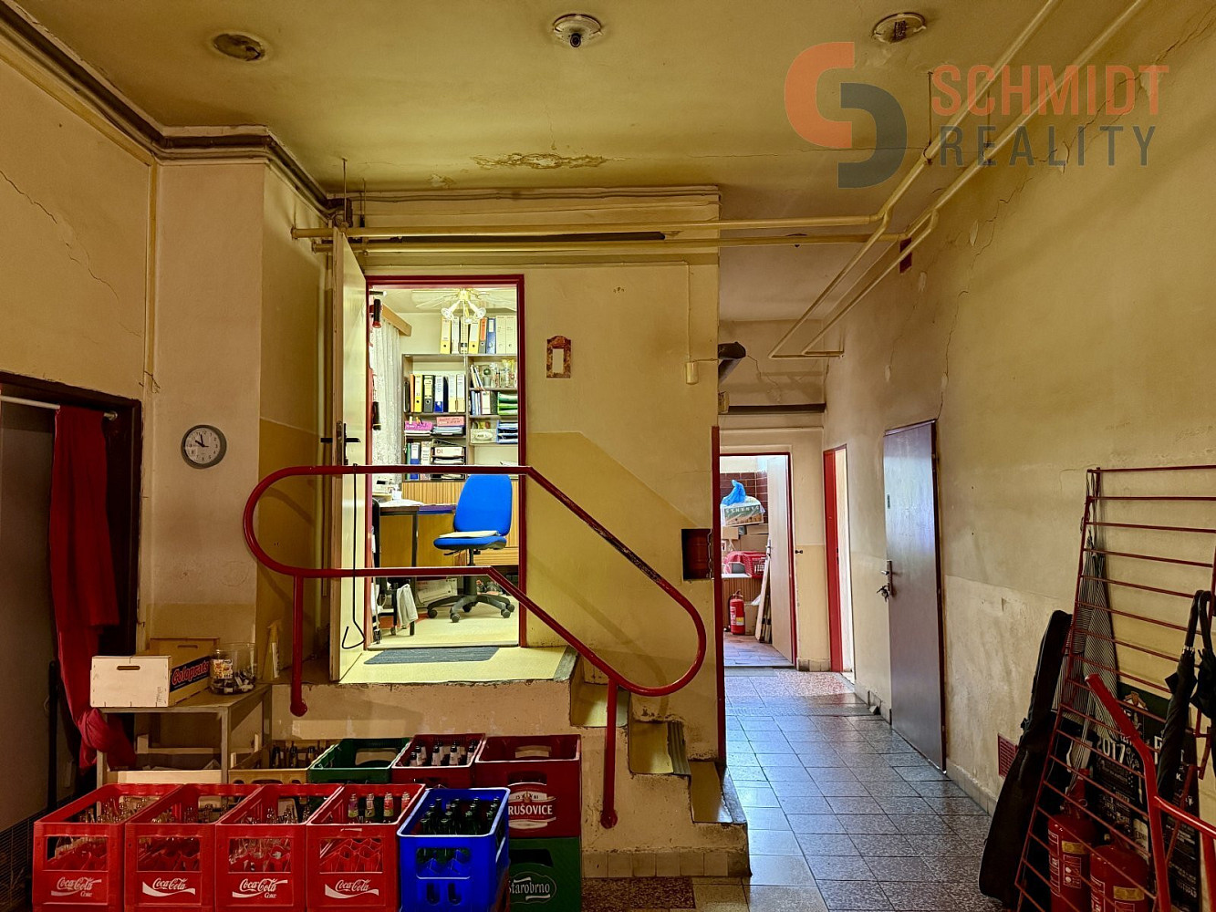 Pronájem obchodních prostor 350 m² – pohled 4
