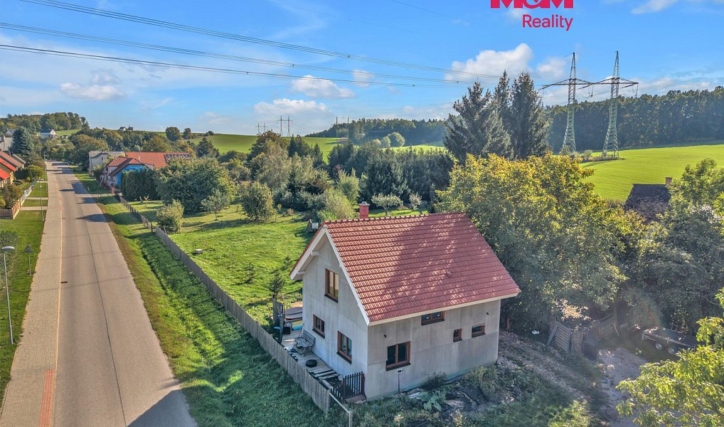 Prodej rodinného domu, 65 m², Jičín, Lužany